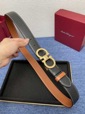 特 P180 菲拉.格慕 3.5Cm. 这款皮带采用天然粒纹皮革材质，颇具都市风范，细节充满动感。同色调金属Gancini扣饰带有撞色衬里，为其增添时髦气息。这 - 点击图像关闭