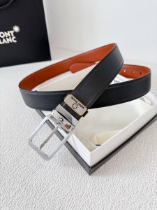 品名：万宝龙 Montblanc原单 腰带 皮带 型号：针扣，新款原版经典精品针式扣头，实物拍摄，原版头层牛皮材料：百分百头层牛皮，保证真皮。双面可用专柜同等质