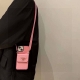 普拉达斜挎卡包手机壳，全包素材 零钱包卡包手机壳 型号：为了不出现报错型号，请打开本机查看手机设置显示的型号 Iphone15Pro Max 6.7 Iphon