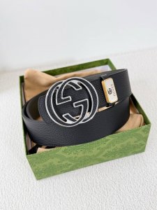 品名：古驰.Gu...Cci 原单 腰带 皮带 型号：挂扣，纯钢材质扣头，头层牛皮，图片实物拍摄 材料：百分百头层牛皮，保证真皮。24K纯铜扣专柜同等质量， 经