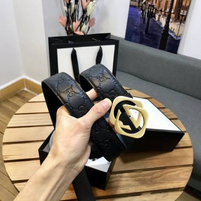 特 3.8Cm进口小牛皮压花, 专柜正品1:1完美复刻. 原版底皮, 采用热压印技术的Gucci Signature皮革精制而成，触感厚实，印花图案清晰.全套包