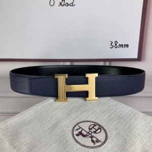 HermèS爱马仕 双头尖 双面原版 原单品质 进口头层牛皮 深蓝色荔枝纹搭配黑色平纹 寸半38Mm 配官网H马拉车雕刻纹亮面金 银扣