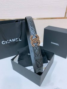 Chanel经典双C皮带腰带 新款Logo扣搭配进口胎羊皮带身，质感满分，简直身春日里的点睛之笔，皮带直径3.0Cm