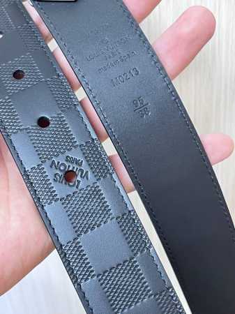 当季新款，3.5宽压格，底部进口小牛皮，搭配精品夹扣 3.5夹扣 - 点击图像关闭