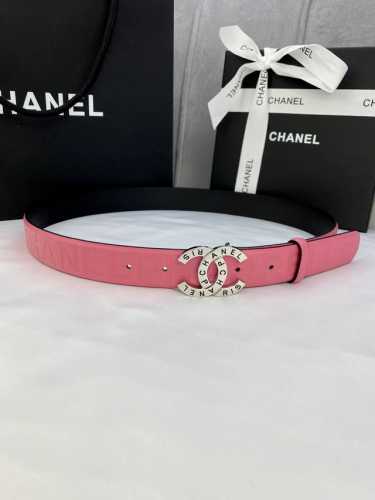 宽度3.0Cm Chanel 香奈儿 进口柔软小牛皮金 银色花纹金属精品钢扣。