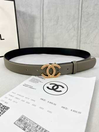 宽度3.0Cm Chanel 香奈儿 荔枝纹牛皮 金 银 色镶钻钢扣。 - 点击图像关闭
