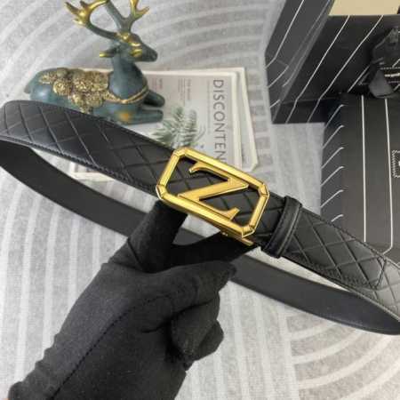 杰尼亚 特种皮腰带自动带系列 ，原厂五金精品不锈钢扣，手感柔软舒适 宽3.5Cm。 - 点击图像关闭