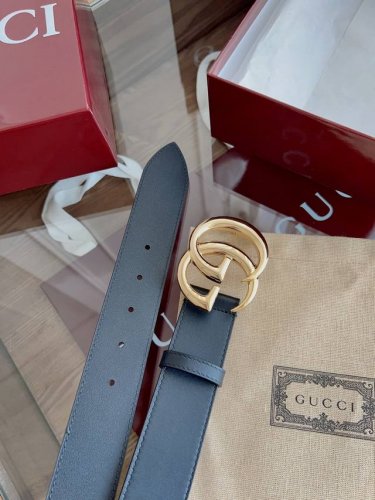 Gucci 表面头层小牛皮 宽度4.0Cm 专柜新版Logo横标 原版进口南非皮底 精品双G铜扣 高端品质 不惧对比