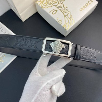 范思哲 特种自动带皮腰带系列 ，原厂五金精品不锈钢扣，手感柔软舒适 宽3.5Cm。