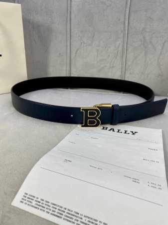 Bally 巴利 荔枝纹双面头层牛皮皮带，配有金 银 B 字母扣头该皮带可调节，且能根据需要剪裁质量保证达到修身效果 - 点击图像关闭