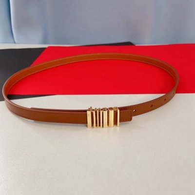Loewe新款 小牛皮腰带，亮面Loewe五金扣。正面条形码设计，侧面立体字母Loeme ，宽1.5Cm。