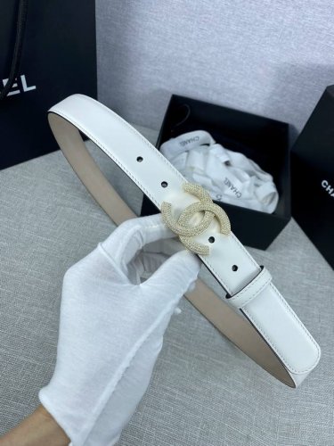 宽度3.0Cm Chanel 香奈儿 女士经典款腰带皮带新款光滑内衬磨砂牛皮银色 压砂面精品钢扣
