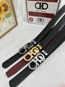 品名：菲拉格幕 原单 材质：原单牛皮腰带 百分百头层牛皮腰带保证真皮，24K纯钢扣，专柜原单品质、做工精细，时尚大牌，送人自用首选 包装： 请认准如图专柜包装赠