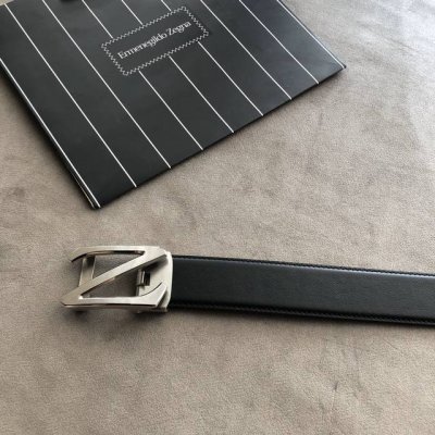 自动无孔腰带 Ermengildo. Zein杰尼亚男士精致Z自动扣，进口双面头层牛皮腰带，值得青睐 顶级 原单带150