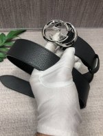 特P160 ：古驰：原单头层小牛皮腰带采用热压制作，以获得野猪皮效果，内衬头层牛皮底，营造织纹外观.专柜宽度3.8