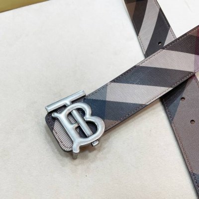 巴宝～莉 T、B系列意大利原厂皮料 双面两用尺寸4.0Cm 五金进口炉内五金，并非市场It水调五金所见所得 顶级