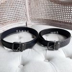 特 Bv 新款男士商务休闲宽版腰带 鳄鱼纹牛皮搭配可旋转磨砂枪色扣头 双面用 宽度4Cm 颜色:黑色