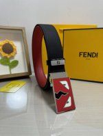 品名：芬迪 Fendi 原单 材质：原单牛皮腰带 百分百头层牛皮腰带保证真皮，24K纯钢扣，专柜原单品质、做工精细，时尚大牌，送人自用首选 包装： 请认准如图专