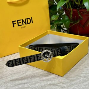 Fendl芬迪专柜同款 宽20Mm 原版定制布料 单环皮带钢扣 Ff图案布料材质 棕色皮革内衬 单钉镀钯金属配件 时尚潮流 经典系列