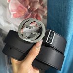 皮带：古奇.Gu...Cci原单 腰带：百分百头层牛皮，保证真皮，24K纯钢扣双面可用专柜同等质量， 送人自用首选 包装： 请认准如图专柜全套礼盒包装，赠送打孔