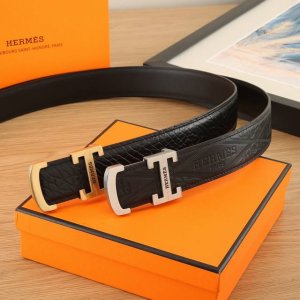 特 爱马仕.Hermes 全套包装 3.8宽精品不锈钢钢扣，搭配意大利双面进口头层牛皮，可自行选择搭配，全套包装，精品版扣系列