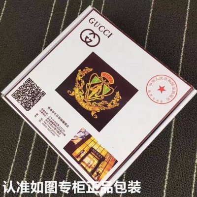 品牌：古奇.Gucci原单 型号：请认准如图专柜正品包装等级：意大利进口百分百头层牛皮，Gucci.古奇，世界著名奢侈品品牌。进口头层牛皮，国外专柜有同款。24