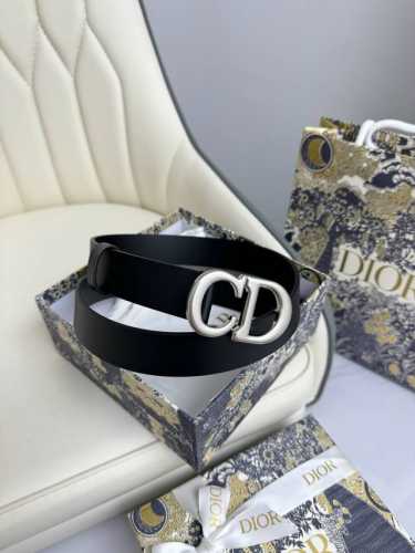 特 Dior 3.0cm腰带 双面原版牛皮 搭配CD标志性扣头 原单品质