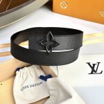 L0Uis Vuitt0N 今季新品 男士原單腰帶 寬度35毫米 雙面進口小牛皮壓細紋內襯平紋小牛皮底 搭配新款五金 可雙面使用佩戴