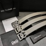 dolce&Gabbana 新款 凭借其低调的线条，这款新腰带完全采用鹿皮印花小牛皮制成，并配有Dg标志扣 4.0Cm