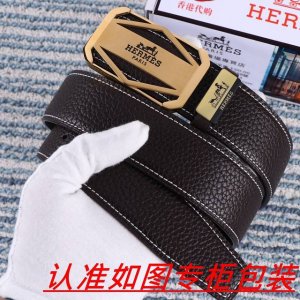 男士腰带：爱马仕 原单 男士皮带：百分百头层牛皮，保证真皮。24K纯钢扣双面可用专柜同等质量， 送人自用首选 包装： 请认准如图专柜包装，赠送打孔器，银联发票，