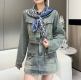 Dior 印花方巾 18Mm顶级真丝双面同色印花 90 厘米海军蓝色桑蚕丝斜纹面料 Oblique 双面印花 这款 Oblique 印花方巾焕新演绎经典的 Ob
