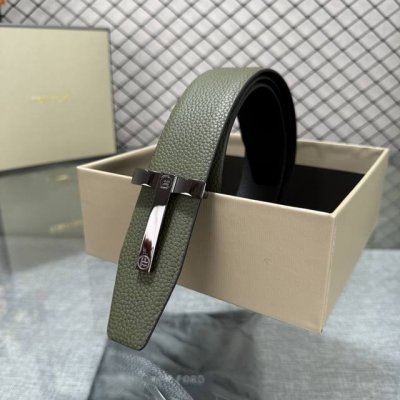 汤姆福特最新网红爆款双面头层牛皮专柜同步3.8宽新款上市了，原版牛皮，搭配铜扣，优雅，大方用的方便。谢谢你转载。