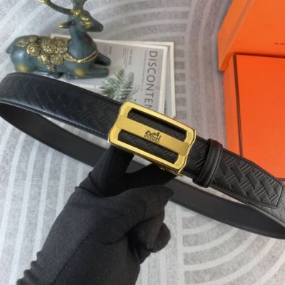 爱马仕 特种皮腰带自动带系列 ，原厂五金精品不锈钢扣，手感柔软舒适 宽3.5Cm。