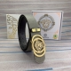 品名：Versace.范思哲 材质：原单牛皮腰带 百分百头层牛皮腰带保证真皮，24K纯钢扣，专柜原单品质、做工精细，时尚大牌，送人自用首选 包装： 请认准如图专