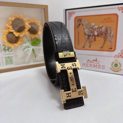 品名：爱马仕.Hermès 原单 材质：原单牛皮腰带 百分百头层牛皮腰带保证真皮，24K纯钢扣，专柜原单品质、做工精细，时尚大牌，送人自用首选 包装： 请认准如
