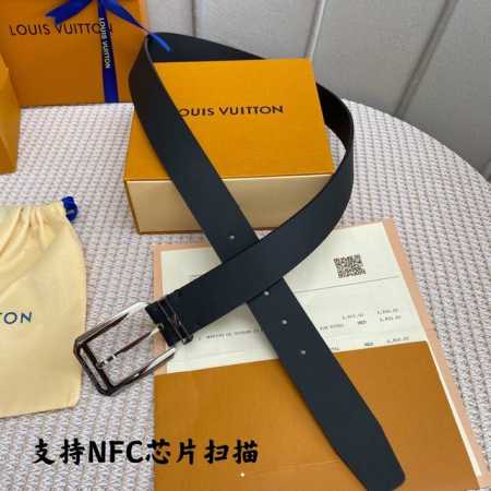 配全套包装礼盒 驢家s22早春新品腰帶系列 寬度3.5Cm 意大利原廠皮料 針扣式搭扣設計 搭配精緻的鏤空字母戒指 全方位精打細磨 精密度厚金電鍍 低調 - 点击图像关闭
