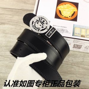 品名：范思哲.Ver Sace双面用 DDD 型号：认准如图专柜包装，赠送打孔器 DDD 材料：百分百头层牛皮，保证真皮。美人头钢扣，双面可用，长城纹带身，一面