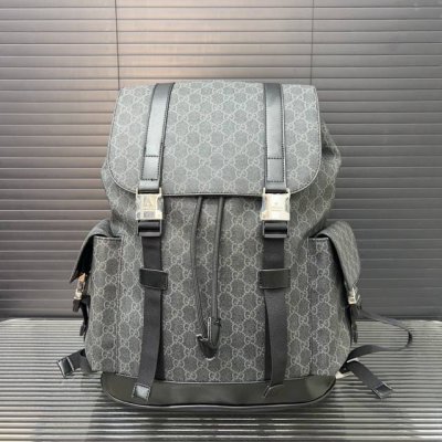 Gucci 古奇 双G 双肩包 背包 书包 男包 实物拍摄 原厂原版面料 配送防尘布袋 34 X 42 Cm。