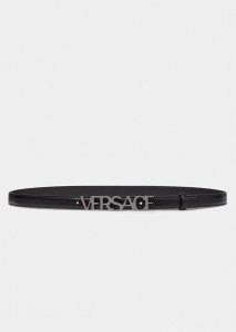 宽度3.0cm VRSACE 此款腰带采用柔软皮革制成，饰有Logo搭扣，并采用衣领铆钉固定，造型经典。