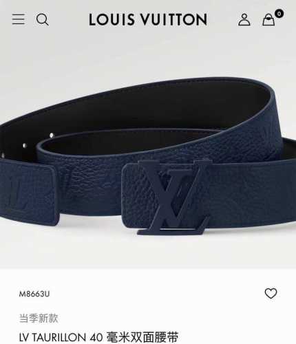 驢家 寬度40Mm Ss今季專櫃在售新品 男款 意大利進口荔枝紋飾有Logo標識圖案 背面則以低調的純黑色頭層小牛皮打造而成 搭配新款字母搭扣 雙面用