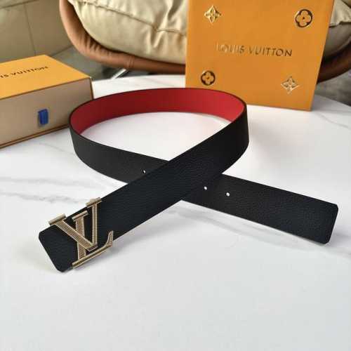 原版包裝 L0Uis Vuitt0N 今季新品 男士原單腰帶 寬度40毫米 經典雙面荔枝紋牛皮 搭配新款五金 可雙面佩戴 百搭款 適合沈穩低調的男神使用