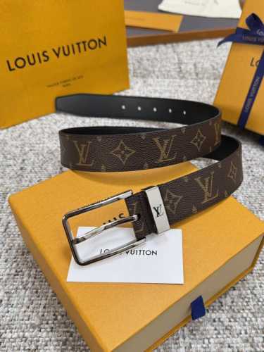 Louis Vuitton Lv腰带 系列 原厂五金 精致手工绘边 柔软舒适 宽3.5