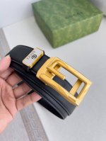 品名：古奇.Gu...Cci 腰带自动带 皮带 型号：自动扣，纯钢材质自动扣，自动带身，尾部外穿款 材料：百分百头层牛皮，保证真皮。24K纯钢扣专柜同等质量，