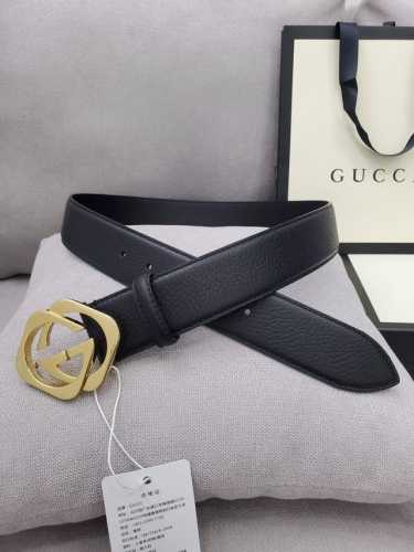 配全套包装盒 Gucci 古驰专柜同步原单正品腰带，4.0Cm 进口原厂头层牛皮，非市场普通荔枝纹，正品菱形五金