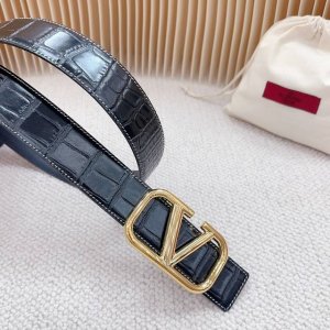 特 4.0Cm 华伦天奴官网新款，双面头层牛皮皮料，长度：85.90.95.100.105.110欧，精品铜五金扣带钢印原版开模定制庆祝]