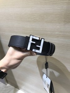 新款 Fd 宽38 Mm 支持Nfc 芯片扫描，标志造型皮带，原版双层间色 双层F铆钉扣，进口原版小牛皮压花制成，镀金表面金属制品，品质保证，非市场通货！