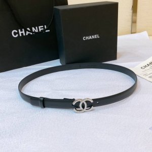 特 Chanel 23p Cc 水钻 排钻金 与银 Logo扣. 进口胎牛皮腰带 2.0Cm精品 精致 典雅