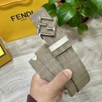 图片包装+10 Fendl 芬迪 专柜同款 宽3.8Cm 原版定制布料 Ff图案布料材质 米白色皮革内衬 单钉镀钯金属配件 时尚潮流 经典系列