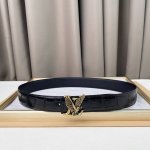 Lv。和平鸽腰带、代表和平，友谊，团结，圣洁所有美好的寓意，3.8Cm 复古做旧，百搭款