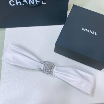 Chanel Cc 满钻 Logo 搭扣. 羊皮弹力腰带 弹性极好 3.0Mm精品 手感柔软 码数含扣70、75、80、85、90